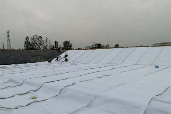 三维排水网在铁路隧道中有哪些作用呢？