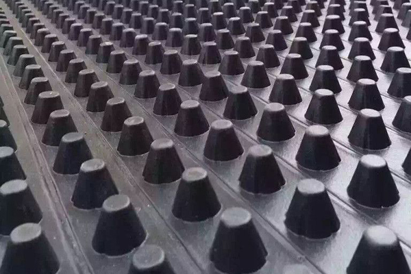 排水板回带是什么