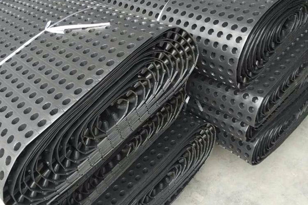 复合排水板的优点有哪些呢？  第2张